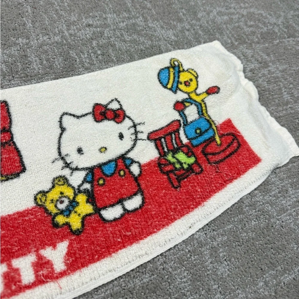 Vintage 70s Hello Kitty Sanrio Hand Towel
